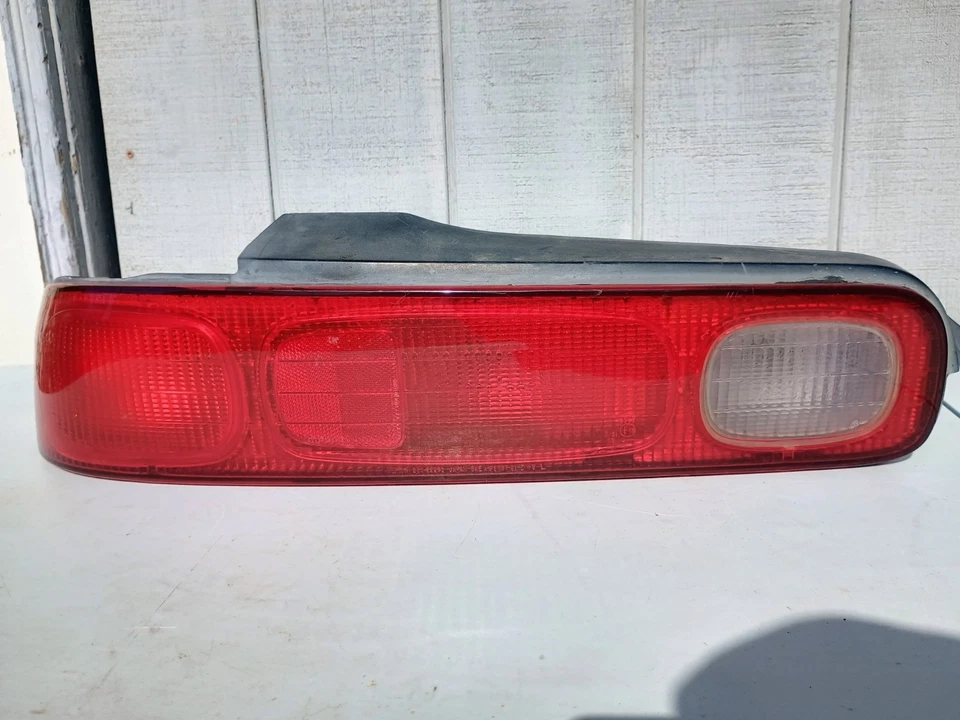 JDM 1994-2001 HONDA/ACURA INTEGRA DC2 TIPO R LUCES TRASERAS OEM Foto 2 de 4