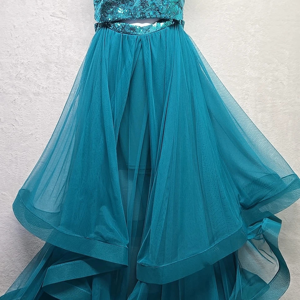 Maxi Vestido Avant Garde 2 Piezas Verde Azulado Lentejuelas 5 Gasa Volantes Estructurado Gala Fairy Foto 3 de 4