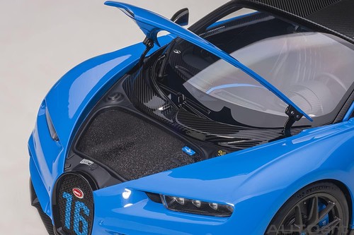 AUTOart 1/18 Bugatti Shillong Sports 2019 French Blue / Carbon Black 70997 - Picture 12 of 12