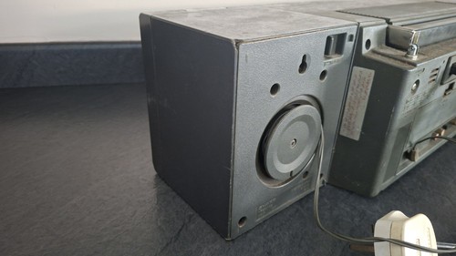 Sharp Qt-88ZD Double Radio Cassette Player Portable Hi-Fi Component System Retro - Picture 11 of 11