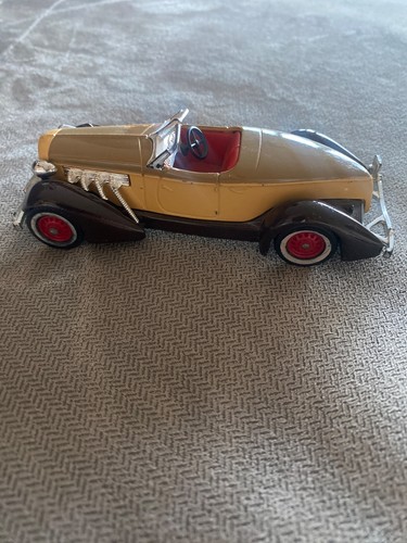 1979 Lesney Models of Yesteryear No. Y-19 Matchbox 1935 Auburn 851 Speedster - Picture 4 of 9