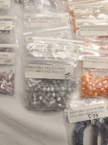 3200 + Lotto sfuso di perline occhio di gatto fibra ottica colori assortiti 4 mm - 6 mm. (#270) - Foto 5 di 14