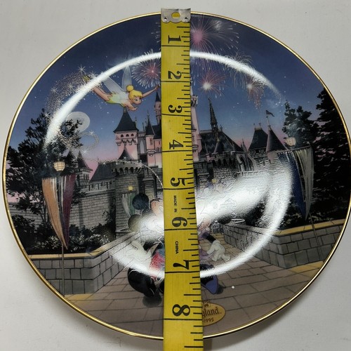 Bradford Exchange Disneyland 40th Anniversary Sleeping Beauty Castle Plate - Picture 6 of 7