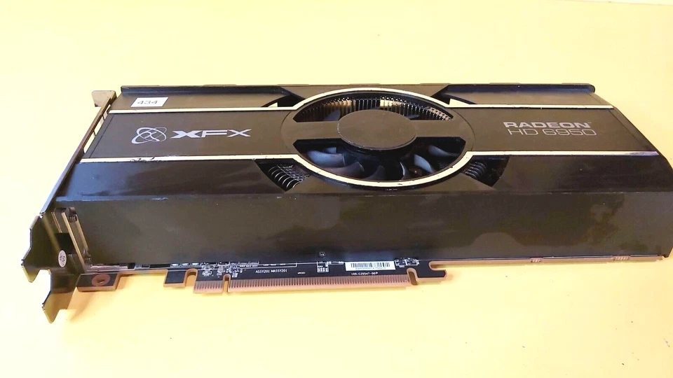 🔥 XFX RADEON HD 6950 2GB GDDR5 AMD 256-BIT TERASCALE3 HDMI DVI GRAPHICS CARD 🔥 - Image 2 of 4