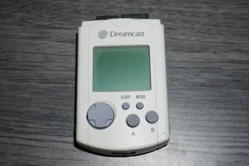 Weiße visuelle Speichereinheit VMU (Sega Dreamcast) offiziell HKT 7000 USA