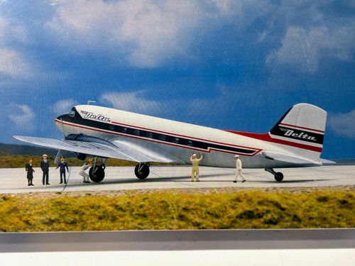 Walthers HO Cornerstone Northwest Airlines Douglas DC-3. 933-1165. New-Sealed! - Picture 3 of 12
