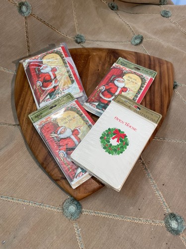 29 Vtg Christmas Party Invitations 2 Designs Wreath & Santa - UNUSED - Picture 7 of 7