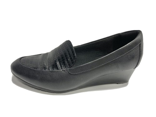 Mallory Pearl Wedge Dress Shoes, Size 