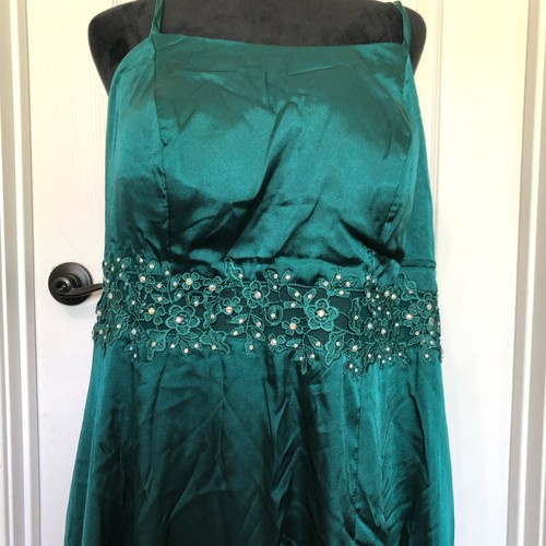 City Studio Womens Gown Size 16W Hunter Green Embellished Satin Spaghetti Strap - Picture 4 of 16
