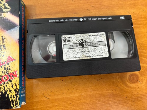 1985 Godzilla vs Megalon VHS -- Star Classics -- 80 Minutes Run Time -- Tested - Picture 6 of 7