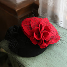 Retro Damen Netz Filz Kappe Fascinator Zylinder Bestickt 3D Blume Bankett Party