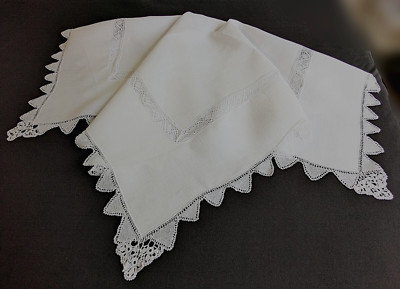 English Lace Linen Tablecloth Topper, 38X38'' Hand Done & Machine Bobbin Lace VTG