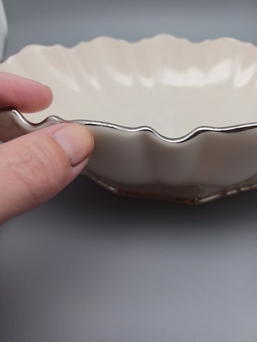 Lenox Serving Bowl USA Symphony Oval Centerpiece with Platinum Trim Scalloped - Picture 9 of 12