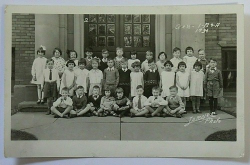 1934 Great Depression Era Grade School Class Photograph Postcard RPPC 5999 - Picture 1 of 2