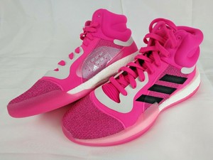 neon pink basketball shoes