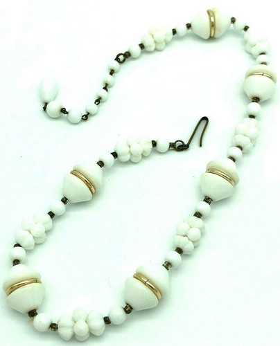 Milk Glass Necklace Bead Choker Western Germany Vintage - Picture 10 of 12