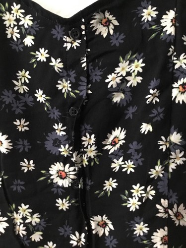 NWT GIRLS LARGE FLORAL DRESS - Picture 4 of 4