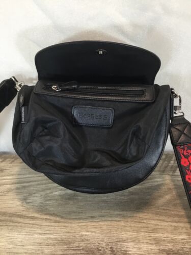 Express Saddle Bag With Red Embroidery Along The Strap - Picture 5 of 5