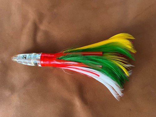 Zukers 6" Tuna Feather Mexican Flag Pattern 1 1/2 oz - Picture 4 of 7