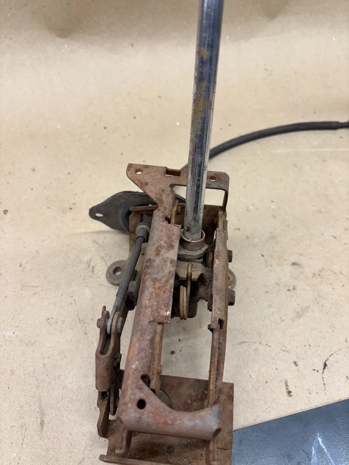 71 81 Camaro Firebird Monte Malibu 1971-1981 palanca de cambios automática de piso de tope O Foto 4 de 4