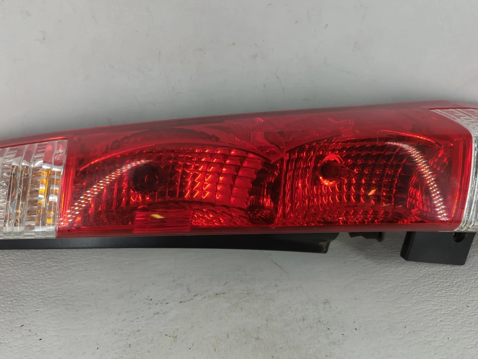 Оригинальный правосторонний задний фонарь для Honda Cr-v 2005–2006 годов выпуска PU6N2 - Изображение 3 из 4