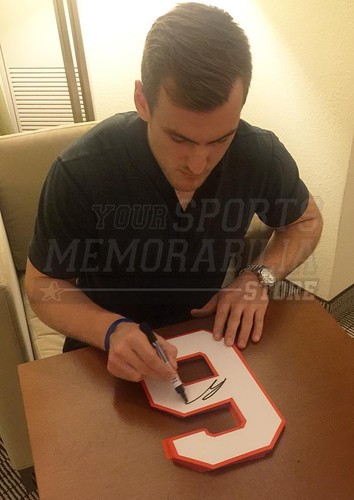 Ryan Pulock New York Islanders Signed Autographed Home Jersey Number - Picture 2 of 2