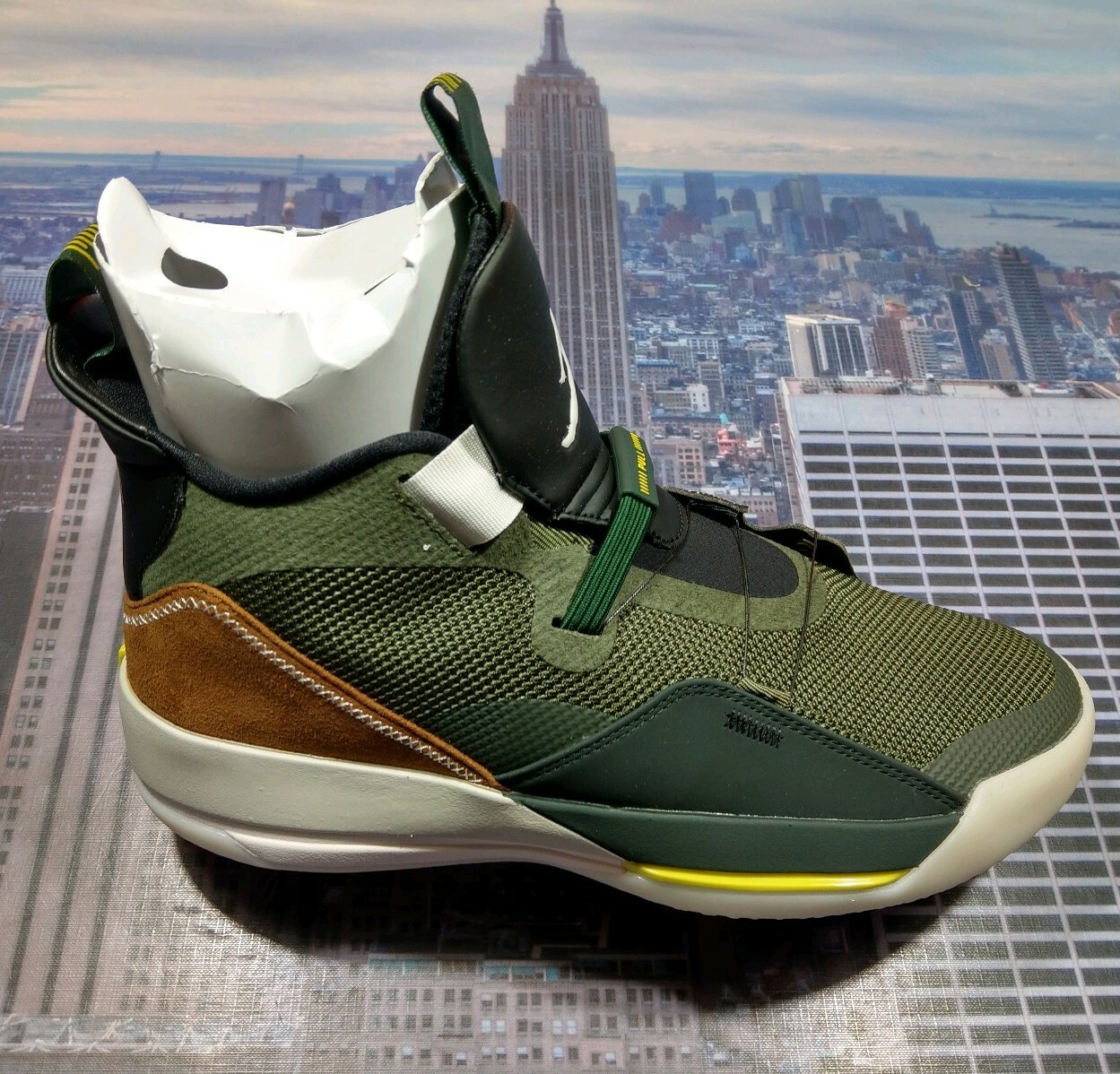 Nike Air Jordan XXXIII 33 NRG x Travis Scott Cactus Jack Size 10 CD5965 300 New