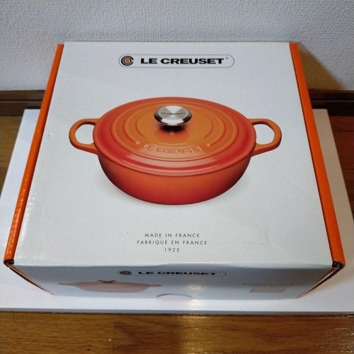 Le Creuset Marmite Oliva Rama Relieve 28cm 5 1/4qt Sopa Olla Alcachofa Totalmente Nueva - Imagen 11 de 12