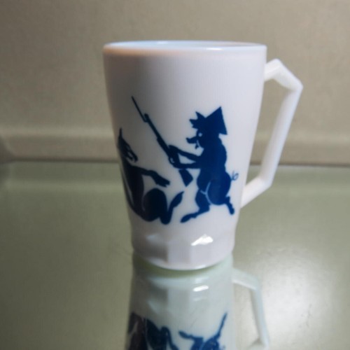 Hazel Atlas 4 ounce Three Little Pigs Mug circa 1940's - Picture 2 of 10