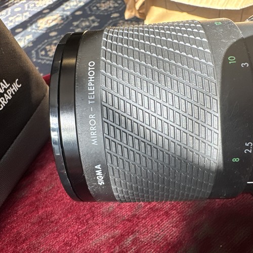 Sigma Mirror Telephoto Lens 1:8 f =600mm and canon Efs 18-55mm macro with case - Picture 4 of 8