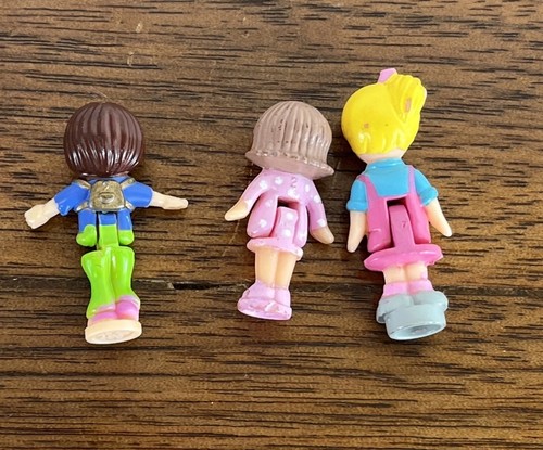 Polly Pocket Bluebird Pollyville Drive-Thru 1994 soporte para hamburguesa incompleto 3 figuras - Imagen 3 de 22