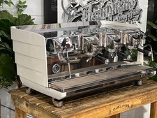 VICTORIA ARDUINO WHITE EAGLE DIGIT 3 GROUP ESPRESSO COFFEE MACHINE COMMERCIAL
