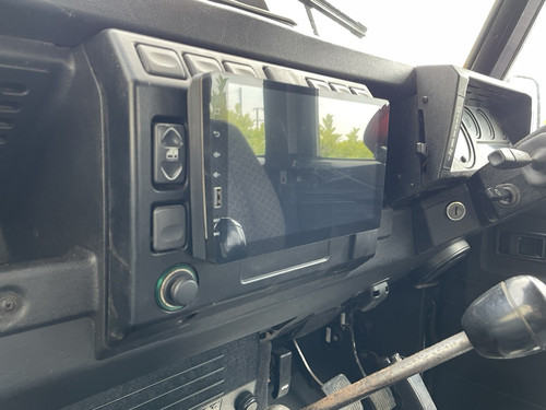Land Rover Defender Td5 Dash Headunit Adapter - Picture 6 of 15