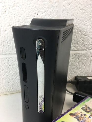 Xbox 360 Konsole mit Controller / Kinect & Spiele Bundle - Bild 4 von 14