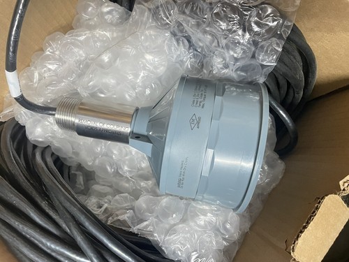 NEW 1P7ML11711EA10 XPS-15F SIEMENS MILLTRONICS PROCESS INSTRUMENTS ECHOMAX 50M - Picture 7 of 7
