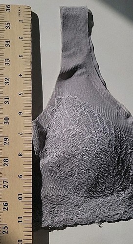 Linda Luna Wireless Bra Gray Lace Pull On Bralette Removeable Padding Women Med - Picture 11 of 15
