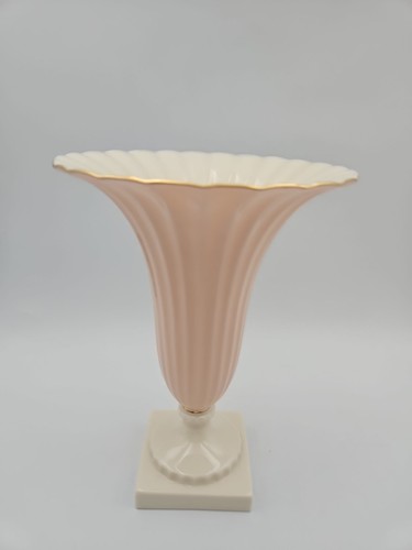 Vintage Lenox Fluted Pink Trumpet Vase With Cream Base - Picture 8 of 13