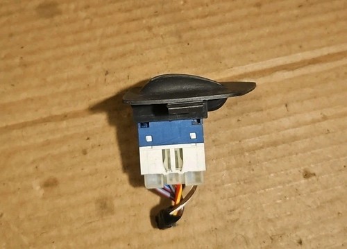 FIAT DOBLO PASSANGERSIDE LEFT WINDOW SWITCH 735402416 IN WORKING ORDER - Picture 4 of 6