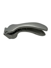 Pampered Chef Garlic Press # 2576 Aluminum No Cleaning Tool