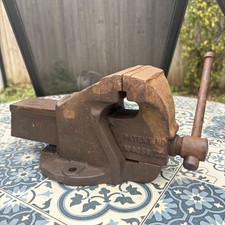Vintage RECORD No.2 Engineers Bench Vice - PATENT 190858/23