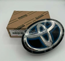 For Toyota Front Grille Emblem Logo RAV4 2013 - 2021 Camry 2018-2021 Radar BLUE