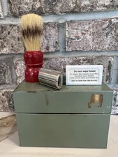 Vintage 1960s Gillette I4 Slim Adjustable 1-9 Double Edge Safety Razor