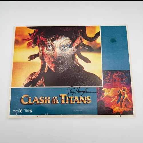 Tarjeta de vestíbulo de la película Choque de Titanes 1981 autógrafo firmado por Ray Harryhausen 14x11 - Imagen 21 de 24