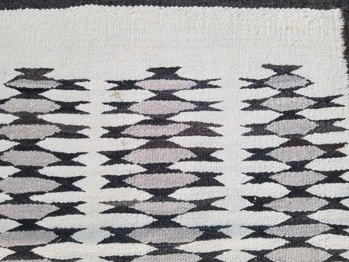 Vintage Traditional Handmade Native American Navajo Gallup Throw Wool Rug 73x66c - Picture 10 of 12