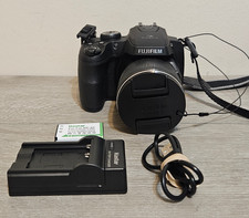 FUJIFILM FinePix SL1000 Black Compact Digital Camera 16MP 50x Zoom Bundle