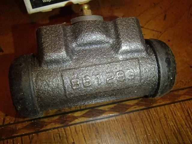 Cilindro de rueda de freno de tambor trasero WAGNER para Jeep WC109532 1998-2006 Foto 3 de 4
