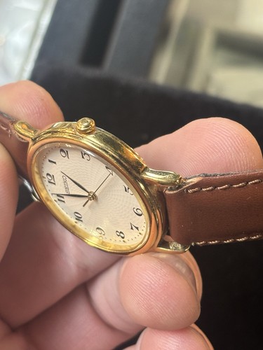 Vintage SEIKO V701 - 2A49 Gold Toned Dress Watch Quartz New Battery, Runs Great - Picture 8 of 21