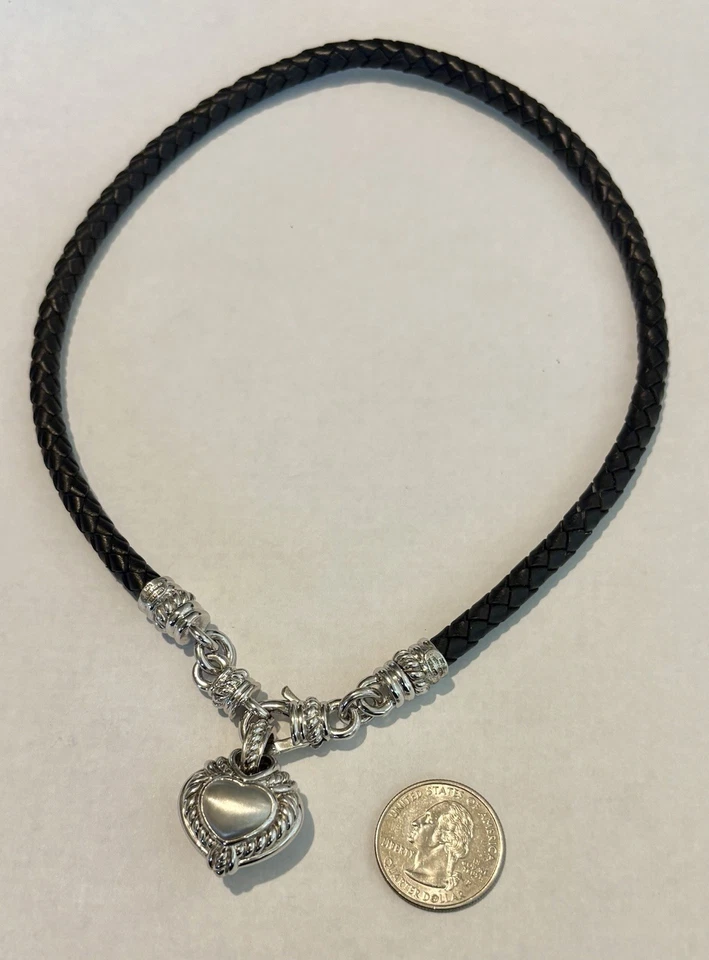 Collar colgante Judith Ripka de plata esterlina con cordón corazón con circonita cúbica Foto 2 de 4