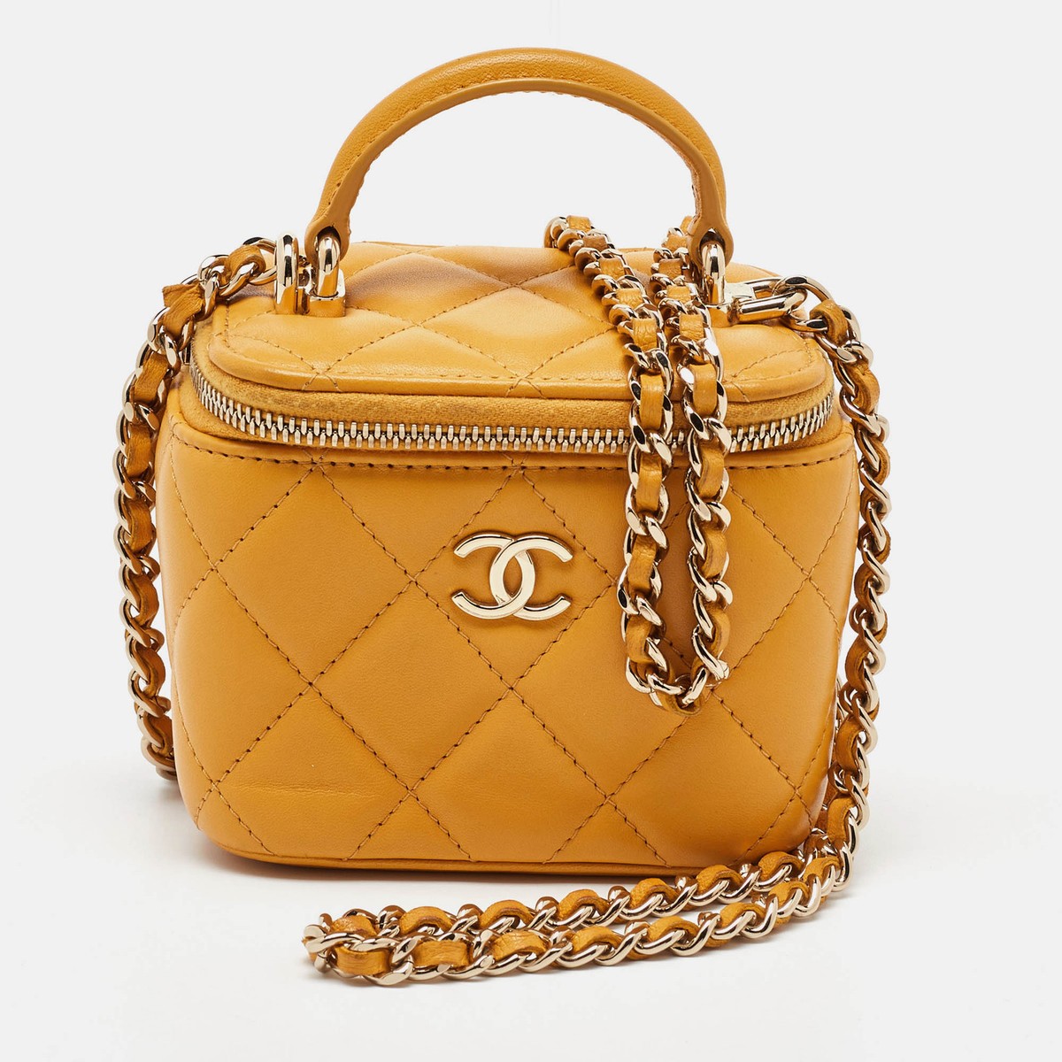 バッグ Monogram Quilted Vanity Bag Monogram Quilted Vanity Bag