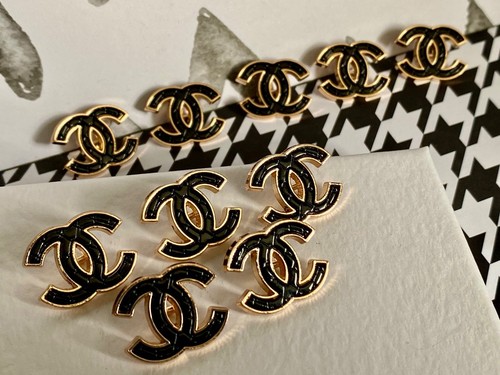 CHANEL CC Lot 5 Button Buttons 16x20 mm 0.63x0.87 Inch Vintage Designer Stamped - Picture 5 of 6